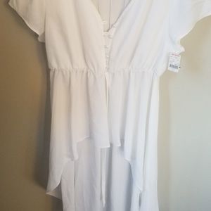 White hi-low style shirt